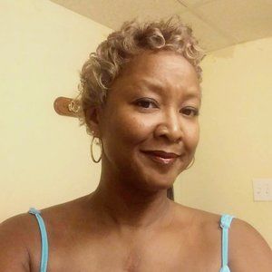 Meet your Posher, Tiah N. Young